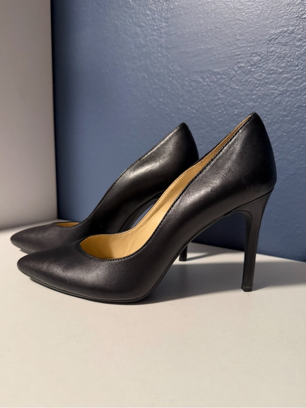 Jessica Simpson Black Pointy Heels Size 8 4” Heel